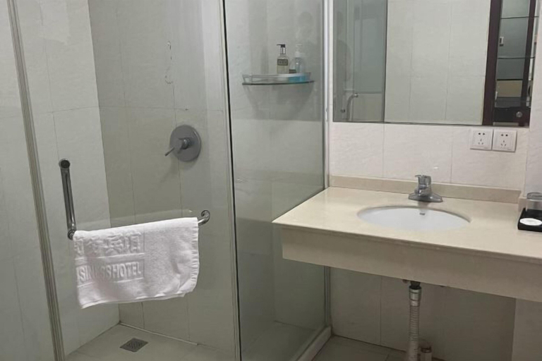 Bathroom 4, Zhongchen Hotel (Chizhou Nanhu Road), Chizhou