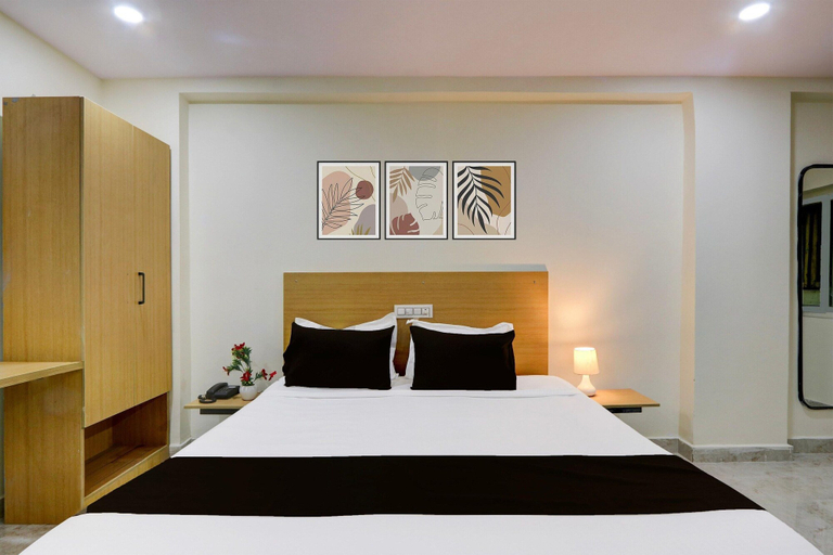 Room 3, Classic Hotel SV Royal Inn, Ranga Reddy