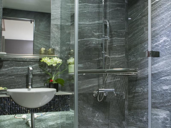 Bathroom 4, Hotel B7 111, Taipei City