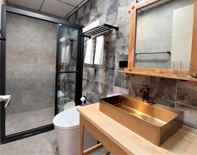 Bathroom 4, 95 Pavilion, New Taipei City