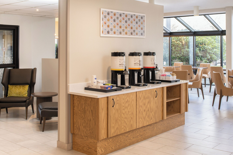 Food & Drinks 5, Hampton Inn Seattle-Southcenter, Tukwila