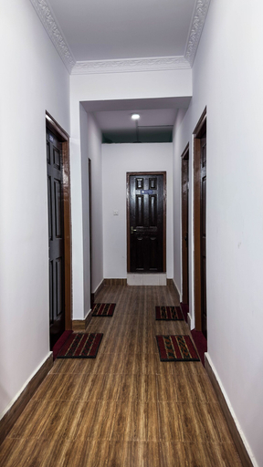 Others 2, Kathmandu Yaro INN, Bagmati