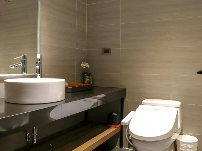 Bathroom 4, Wonstar Hotel, Taipei City
