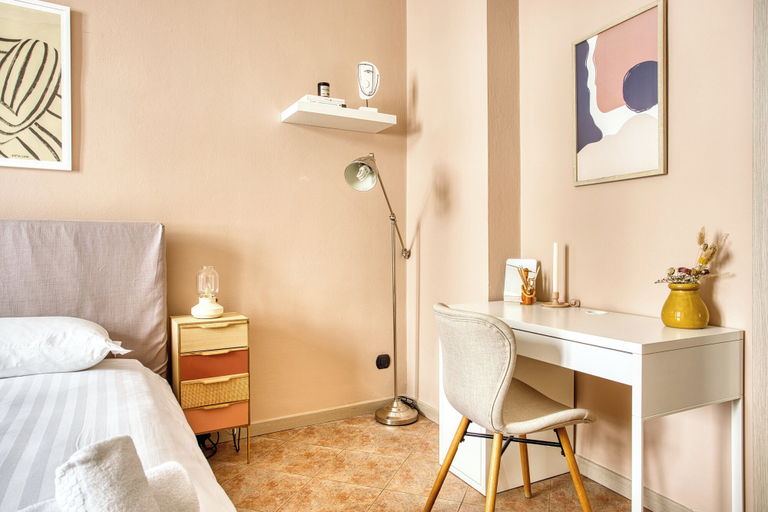 Bedroom, Chic flat in the centre, Milano