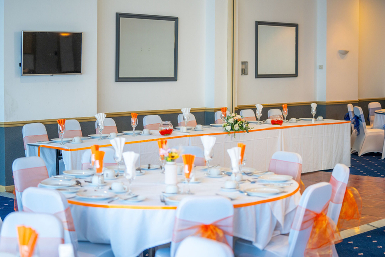 Food & Drinks 4, Strathmore Hotel, Lancashire