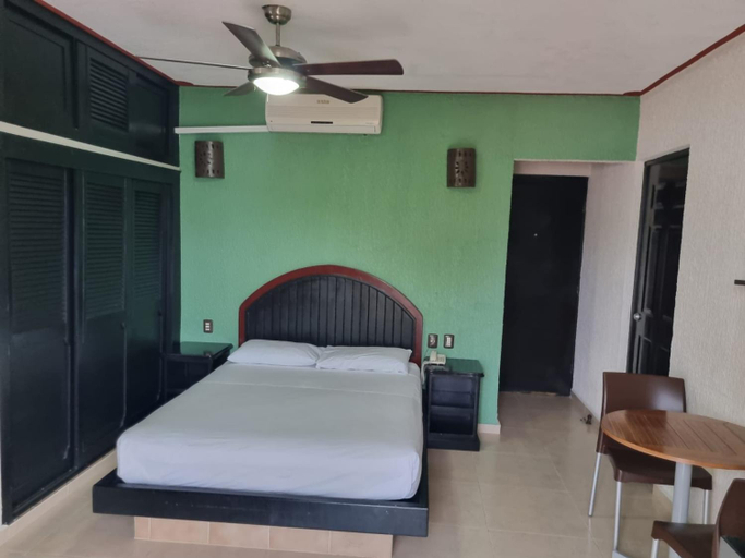 Bedroom 2, Suites Lors Arcos, Isla Mujeres