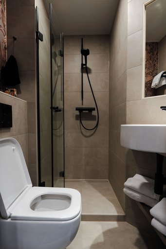 Bathroom 4, Hotel Wander, Wageningen
