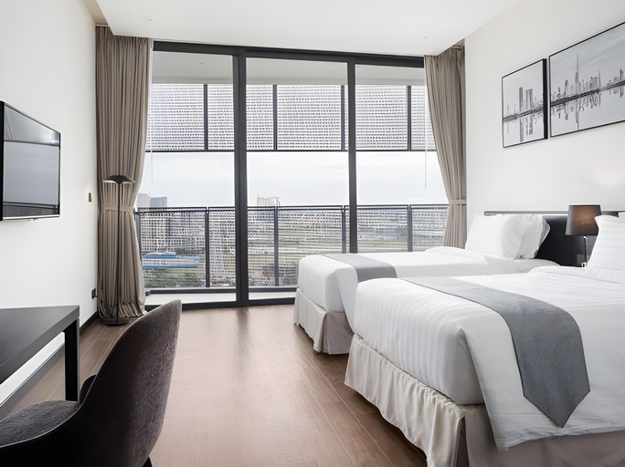 Bedroom 23