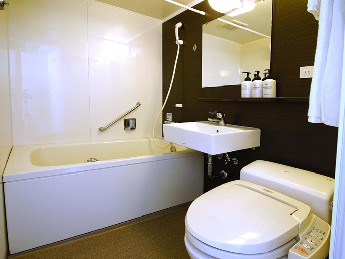 Bathroom 3