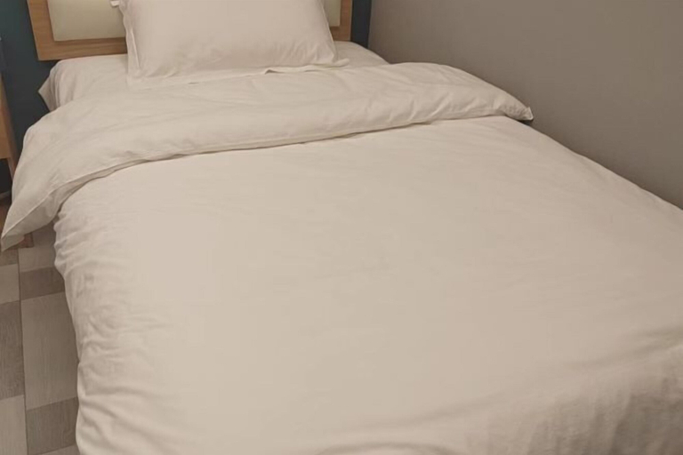 Bedroom 2, Zhanteng Express Hotel, Shijiazhuang