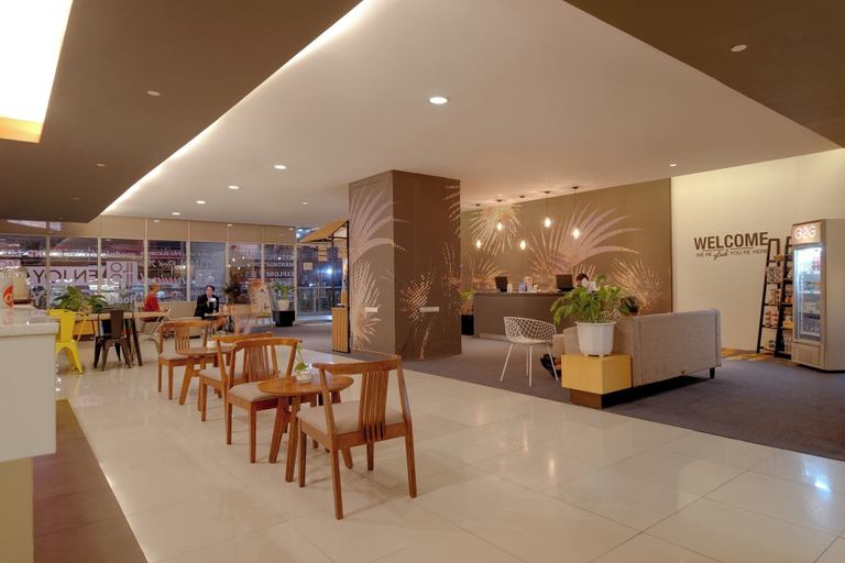 Food & Drinks 5, Go Hotels Plus Mandaluyong, Pasig City