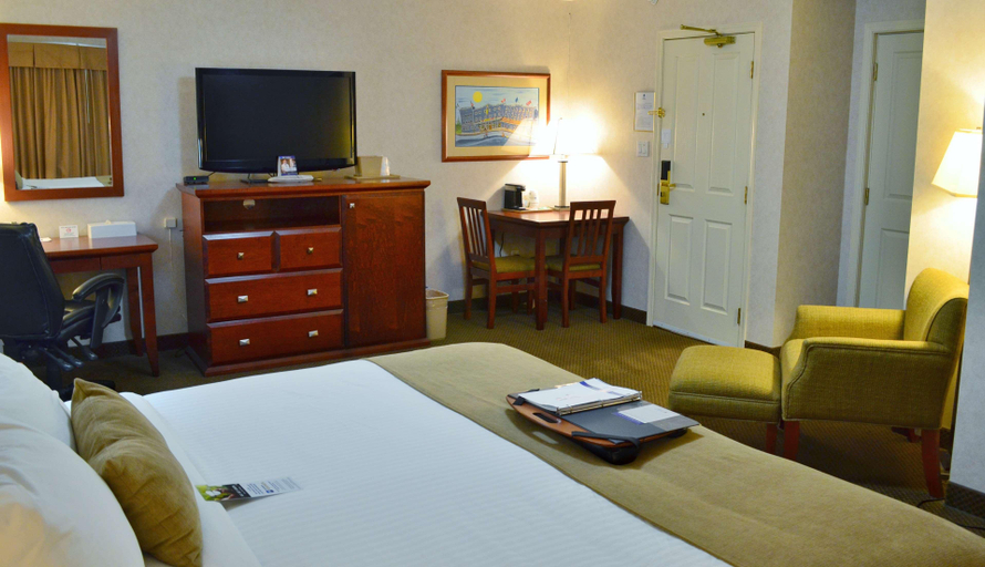 Bedroom 3, Best Western Gold Rush Inn, Yukon