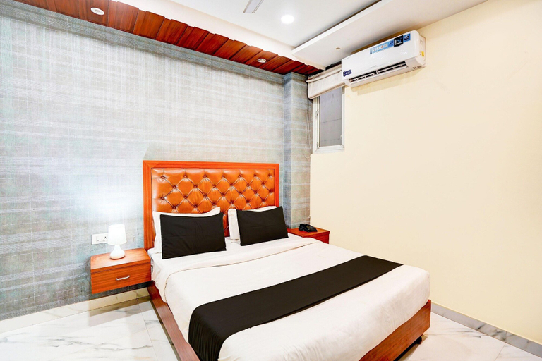 Room 2, Cozy Stays Near Vishwanath Temple, Varanasi