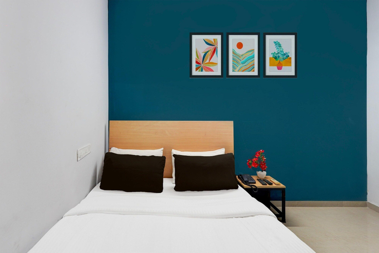 Room 5, Super Hotel O Kattankulathur, Kancheepuram