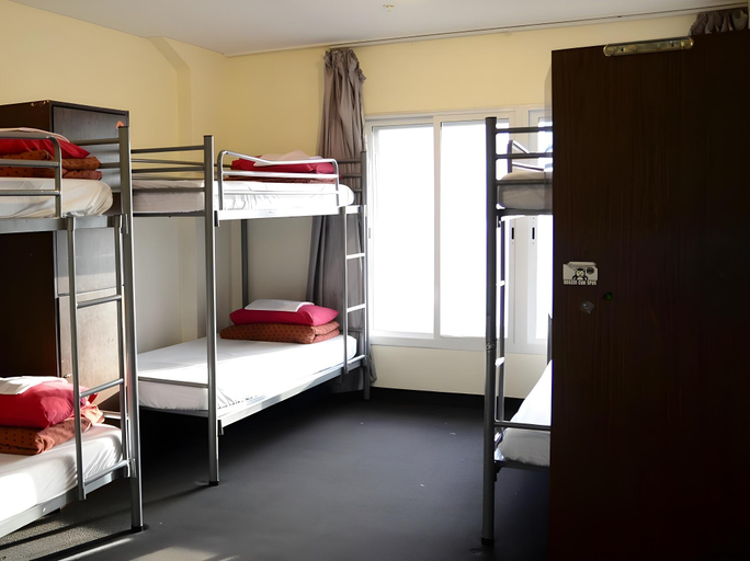 Bedroom 6