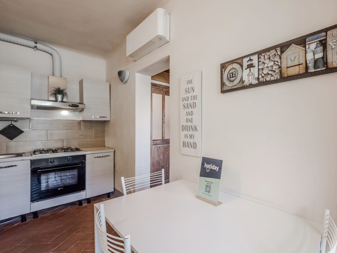 Dining Room 13