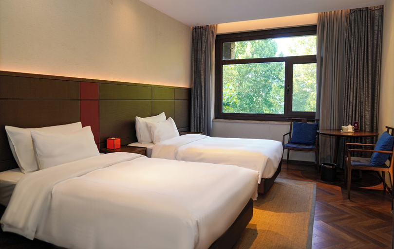 Others 5, Ziyue Minghu Hotel, Jinan