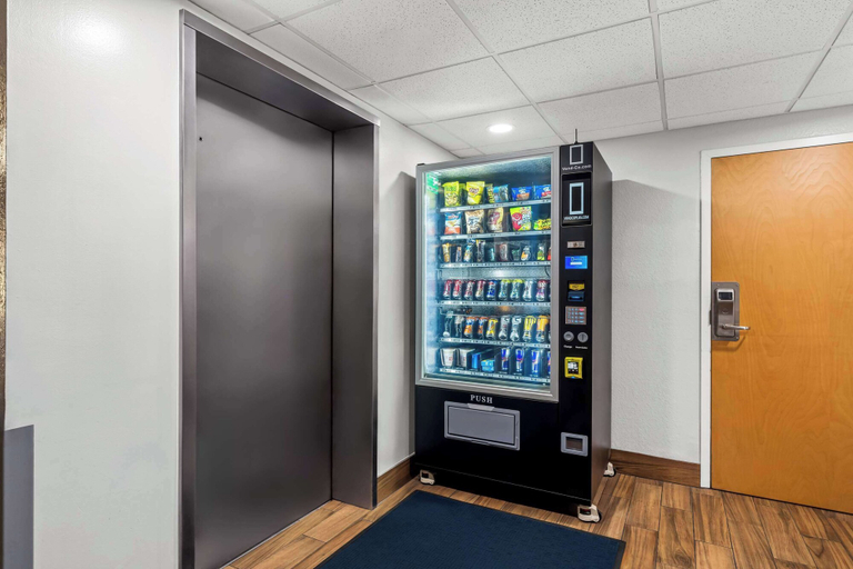Food & Drinks 5, Quality Inn & Suites Biloxi - Ocean Springs, Jackson