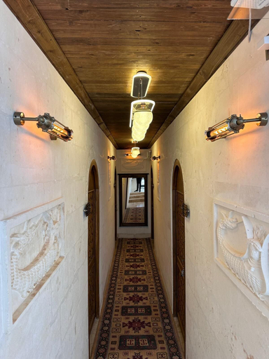 Others 5, Diamond Taj, Kızıltepe