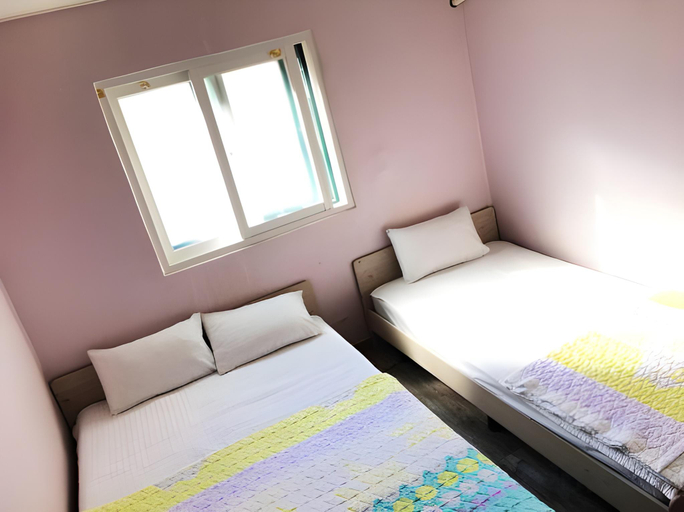Bedroom 15