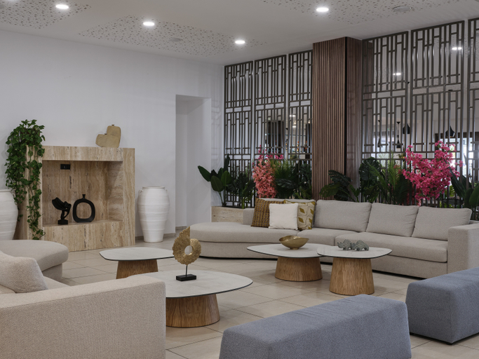 Public Area 3, Atlantica Callisto