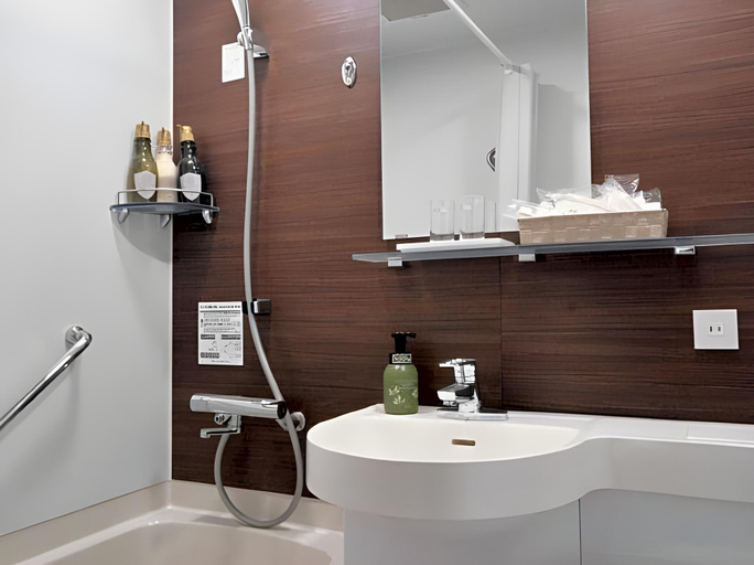 Bathroom 2