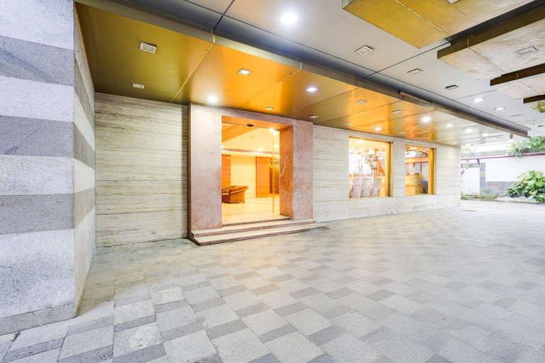 Reception 4, Luxury Urban Stays Near Chennai Airport, Kancheepuram