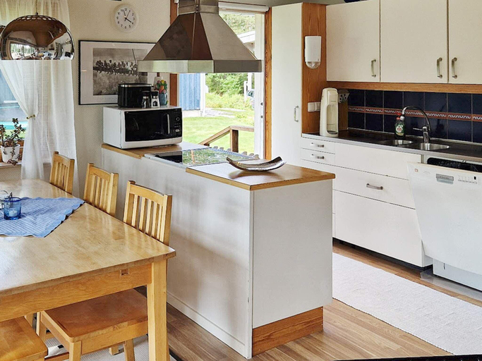 Others 5, person holiday home in Spekerod-By Traum, Stenungsund
