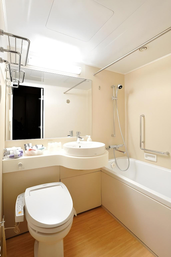 Bathroom 5, Miyako Hotel Kyoto Hachijo, Kyoto