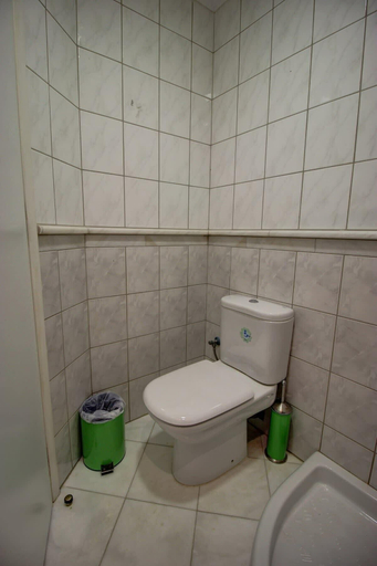Bathroom 3, Villa Elias 2BR Lower Apt with Pool, Crete