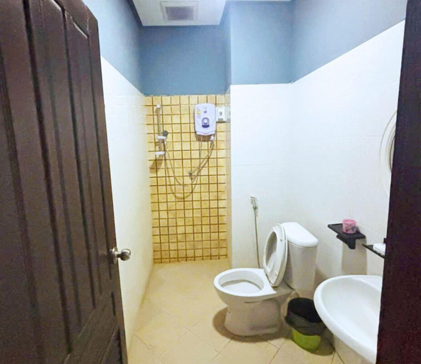Bathroom 3, Vang Vieng Misokxay Hotel, Vangvieng