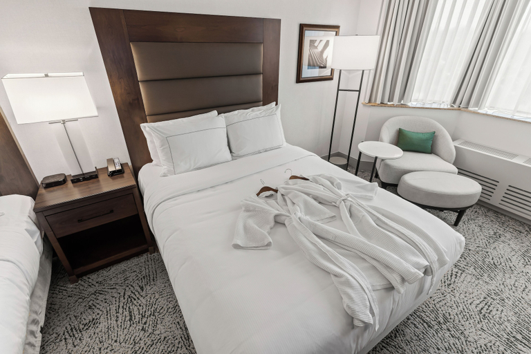Bedroom 2, Hilton Arlington National Landing, Arlington