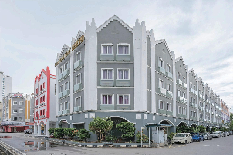 Exterior 15