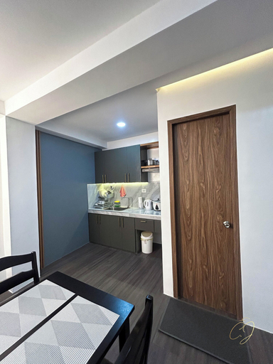 Others 5, CJ Apartments, Olongapo City