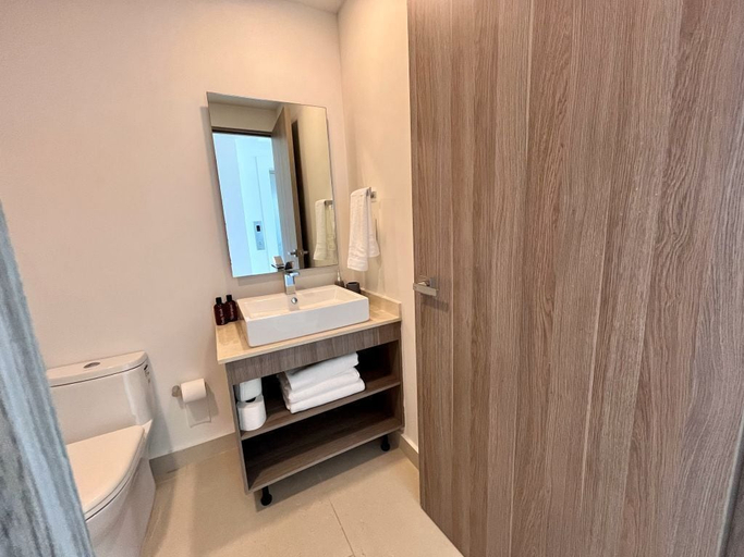 Bathroom 4, Marea condo vista espectacular 4pax, Isla Mujeres