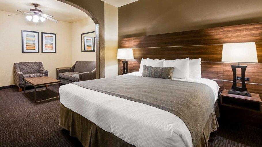Bedroom 3, Best Western Plus Hill Country Suites, Bexar