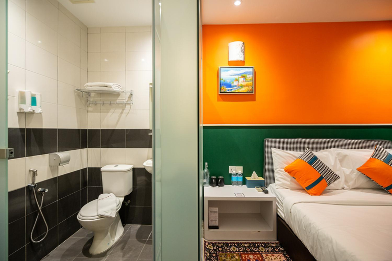 Bedroom 5, Link Hotel, Penang Island