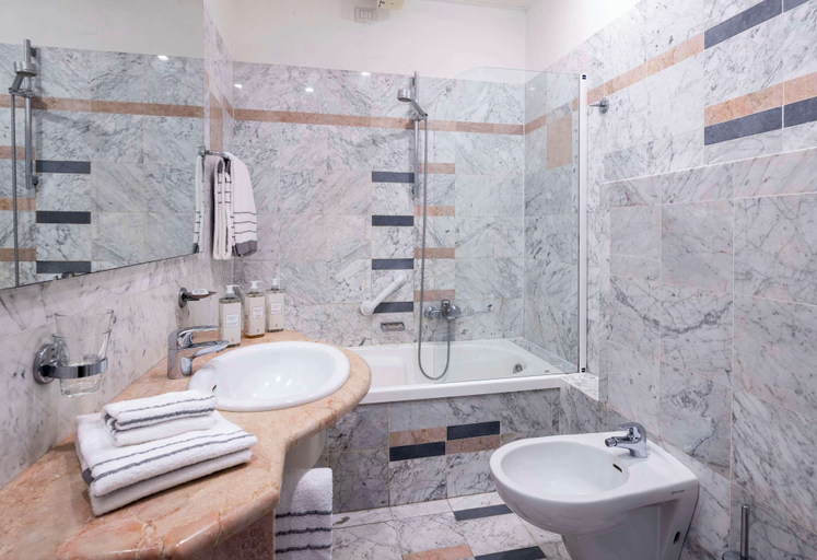 Bathroom 4