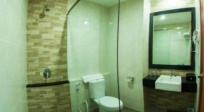 Lombok Raya Hotel Room Type - Deluxe High Floor
