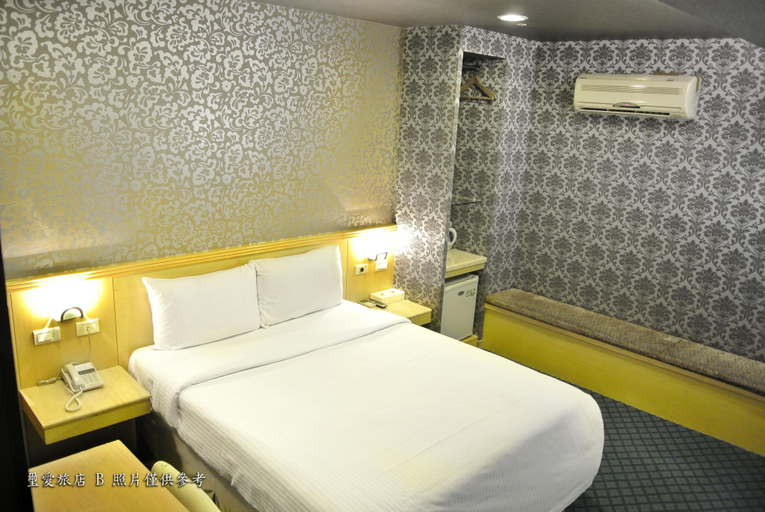 Bedroom 9