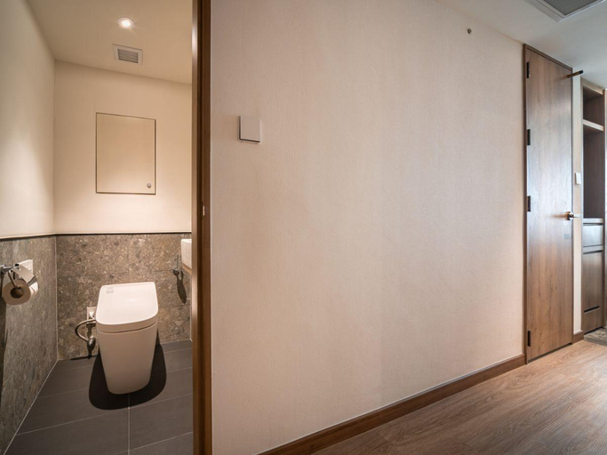 Bathroom 6