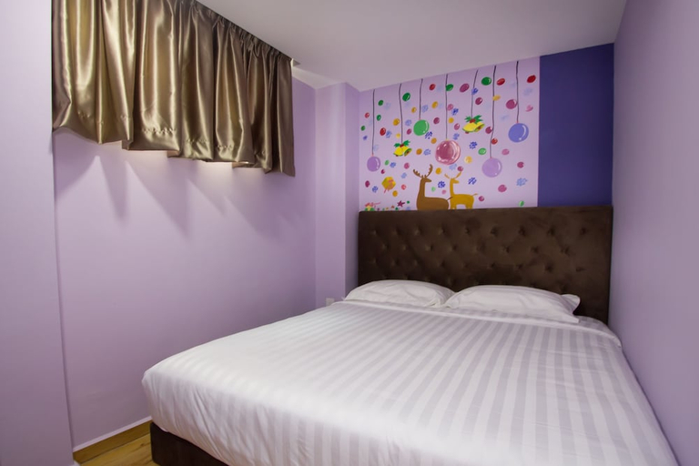 Bedroom 2, Hotel Zamburger Mak Ros, Johor Bahru