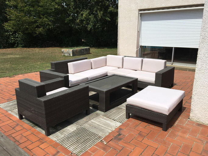 Others 2, Villa in Nalliers with Private Pool and Garden, Vendée