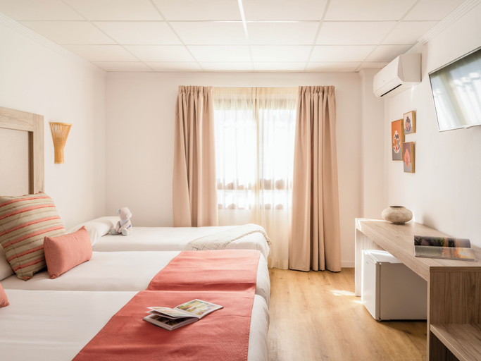 Bedroom 4, Ona Las Rampas, Málaga