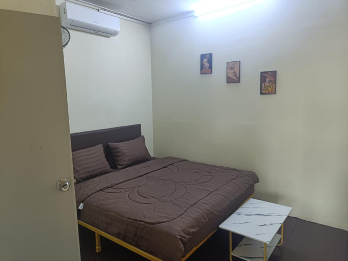 Bedroom 14