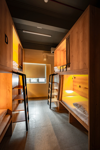 Bedroom 3, Gusti Bed & Breakfast Singapore, Singapore