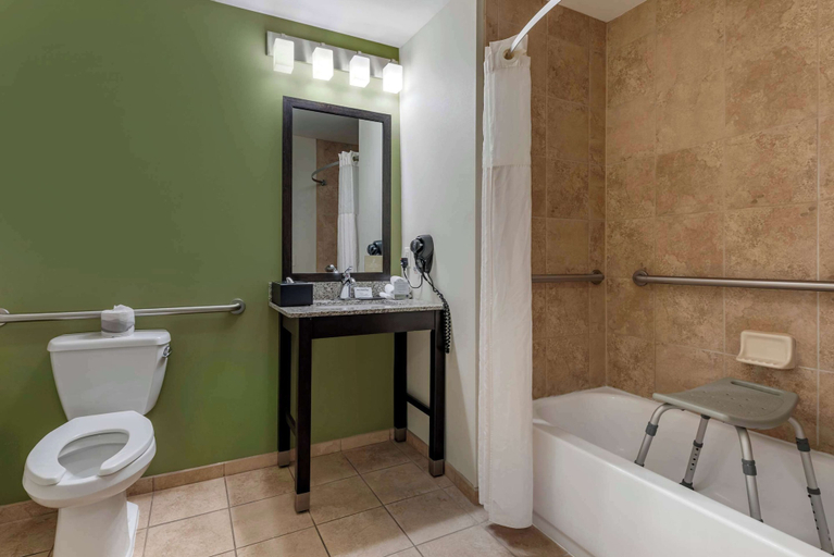 Bathroom 4, Sleep Inn & Suites Oakley I-70, Gove