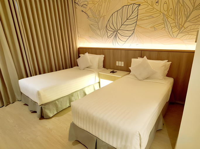 Bedroom 12