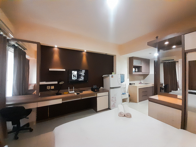 Bedroom 2, Exquisite Studio Apartment at Galeri Ciumbuleuit 2 By Travelio, Bandung