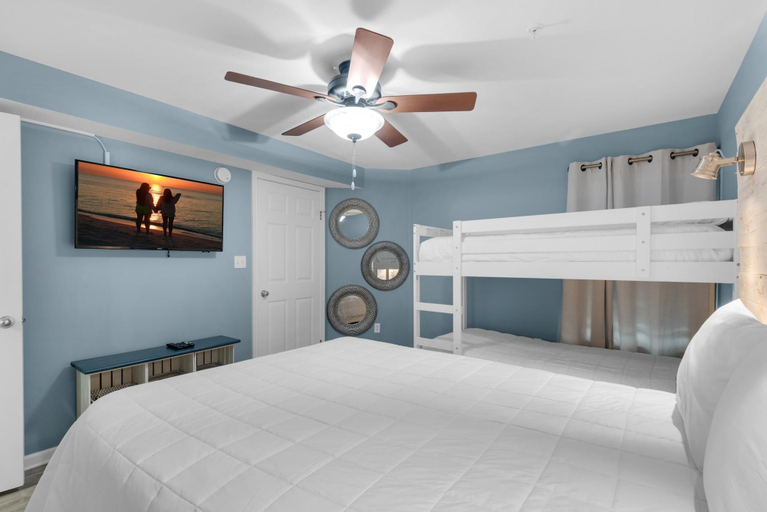 Bedroom 5, The Palms #501, Okaloosa
